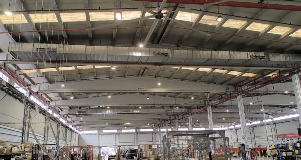 Lfans. Ventiladores HVLS. Ventiladores industriales. Instalación.
